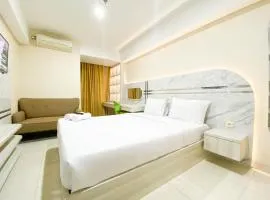 Nice and Elegant Studio Apartment at Warhol (W/R) Residence By Travelio