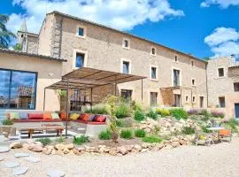Gîte de charme Uzès de 10 à 24 personnes