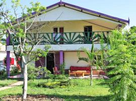 Charming Villa in Foulpointe with Sea View, khách sạn ở Foulpointe