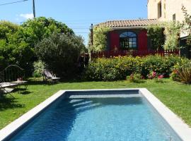 La chambre des jardins d'Ispahan, ξενοδοχείο σε Prignac-et-Marcamps