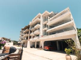Apartments FourRoses, hotel sa Ulcinj