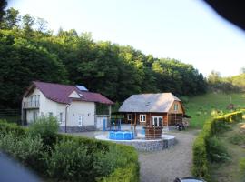 La cretu, hotel in Rozavlea