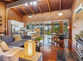 쿨럼에 위치한 호텔 Hilltop Hideaway at Coolum Beach