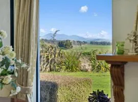Killeigh - Martinborough Holiday Home