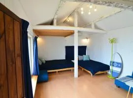 佐渡 ビーチまで0分 1客のみ オーシャンビュー Beach Side House ウッドデッキ