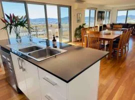 Beautiful Sunny Home with Stunning Hobart Views