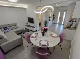 Lennida Apartman with free parking