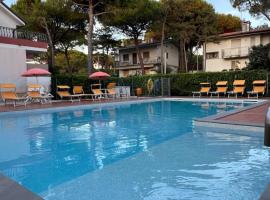 Casa Bianca Village Apartments