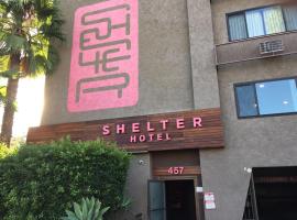 Shelter Hotel Los Angeles, hotelli Los Angelesissa lähellä maamerkkiä Wilshire / Normandie (LACMTA-asema)