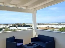 Mandulivi, chalet nel mandorleto e mansarda vista mare