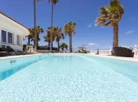 Atlantic Dream with pool and jacuzzi Only Adults