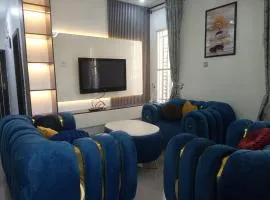 Shimawa-House-Sleeps4-Luxury&Privacy-24 7 Security