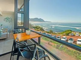 Walker Bay Luxury Seafront Apartment