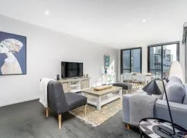 Paradise in Popular Pier Complex Apt - Kingston - Hosted by Canstay
