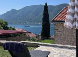 Katina Zgrada, hotel em Perast