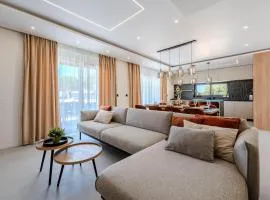 Villa Palazzo by Belmont Realty