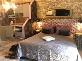 Suite'Appart Le Lys Martagon, Entrée et Terrasse Privée Proche de la Mer