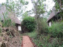 Kibale Forest Cottages And Campsite, hotel v destinaci Fort Portal