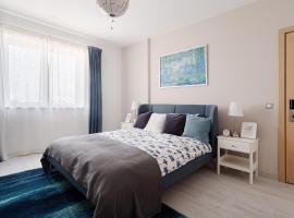 Deluxe Apartments & Studio With Many Facilities, gistir&yacute;mi me&eth; eldunara&eth;st&ouml;&eth;u &iacute; B&uacute;karest