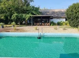 Cottage 2 im Natur-Resort Pool, Schwimmteich & Sauna