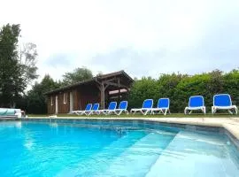 Villa spacieuse à Sainte-Eulalie-en-Born, terrasse, piscine privée