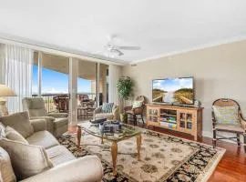 Beachfront Getaway Luxurious 3BR with Ocean Views