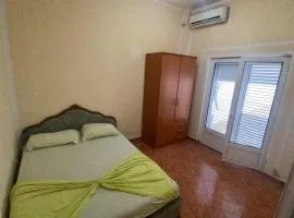 Grand Appartement next to beach