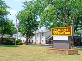 Budget Host Inn, hotel in Allegan