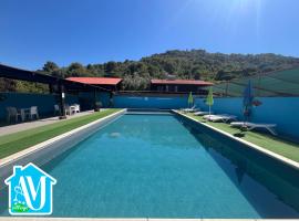 Abbamala Village, hotel a Bosa