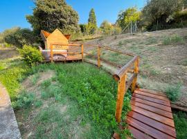 StarsBox con jacuzzi privata a 1000 passi dal mare, hotel em Celle Ligure