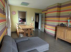 Christina- Appartement Familial Nieuwpoort-Bad, hotel v destinaci Nieuwpoort