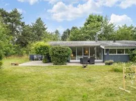 2 Bedroom Cozy Home In Nykøbing Sj