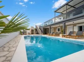 Lovely Home In Plastovo With Sauna