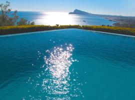 Villa VistaBonita with sea view in Altea Hills, hotel a Altea