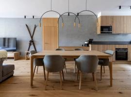 Un diamante de monta&ntilde;a l A Pie De Pistas De Esqu&iacute; - Gimnasio - Sauna - Piscina l 8Pax l by BonesVacances, hotel com piscina em El Tarter