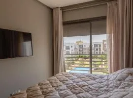 Sublime duplex, piscine, parking