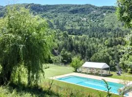 Villa charmante à Sisteron avec piscine privée