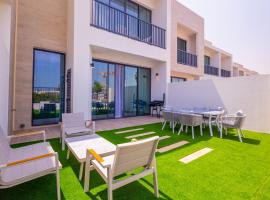 Nasma Luxury Stays - Charming Villa in Al MinaArab with Private Patio、ラス・アル・ハイマのホテル