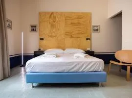 Don Vittorio a Chiaia