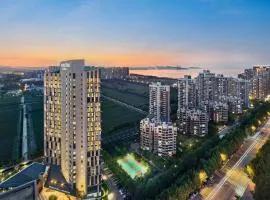Doubletree By Hilton Yantai Golden Coast Hotel & Suites
