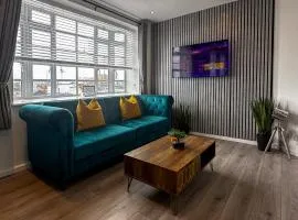 Chesterfield Apartment, City Central