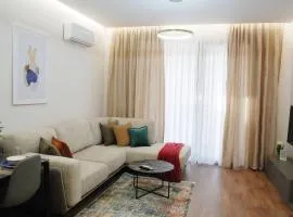 Lindi's Apartment 3/6