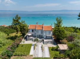 Pandora by halu!, Villa with sea view, hotel v destinaci Kallithea