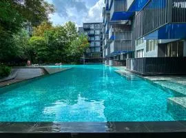 The Deck condominium Patong beach