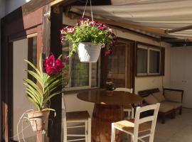 CarMatAl House, hotel in Ostia Antica