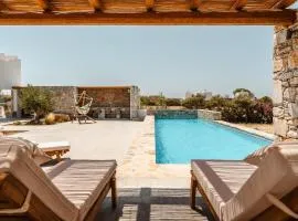 SIMIU Villa with Private Swimming Pool