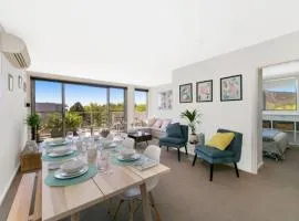 3BR Braddon Flat, 8 mins walk to CBD - Hosted by Canstay