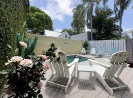New Rose Retreat - Pool & Parking