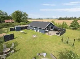 3 Bedroom Cozy Home In Ulfborg