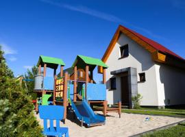 Domki wakacyjne 4 YOU，烏斯特卡的飯店